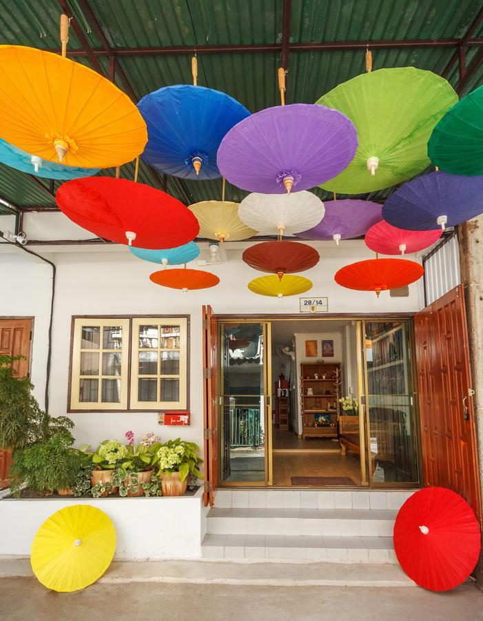 Hotel Baan Singharaj Chiang Mai Exterior foto
